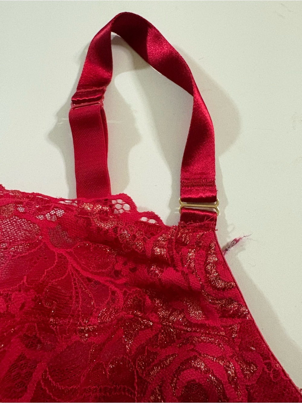 Cacique Red Lace size 44DDD Underwire Bra with Floral Detail - Picture 3 of 9